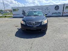 2010 Buick LaCrosse - Photo 2