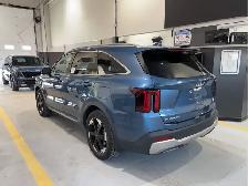 2026 Kia Sorento Hybrid - Photo 6
