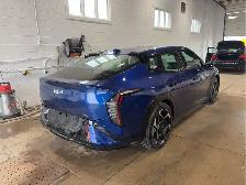 2026 Kia EV4 - Photo 4
