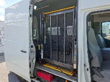 2019 Nissan NV - Photo 18
