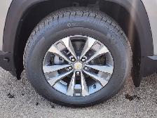 2027 Chevrolet Equinox - Photo 4