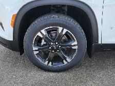 2027 Chevrolet Traverse - Photo 4