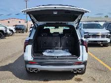 2027 Chevrolet Traverse - Photo 15
