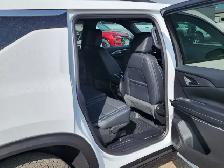 2027 Chevrolet Traverse - Photo 18