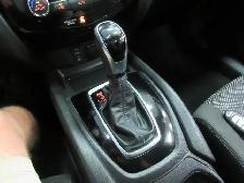 NISSAN QASHQAI 2017 SV AWD JAMAIS ACCIDENTE 123 600 KM TOIT OUVR - Photo 19