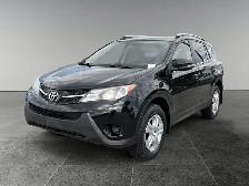 2015 Toyota RAV4 LE / AWD