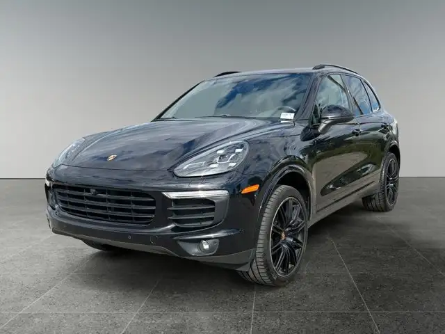 2017 Porsche Cayenne Platinum Edition / AWD