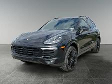 2017 Porsche Cayenne Platinum Edition / AWD