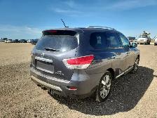 2014 Nissan Pathfinder - Photo 4