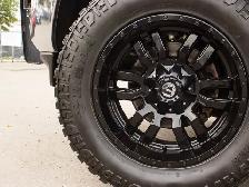 2022 Ram 3500 Laramie | Grille Guard | Light Bars | Fuel - Photo 15