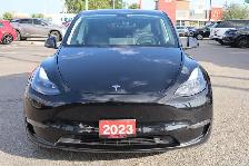 2023 Tesla Model Y - Photo 2