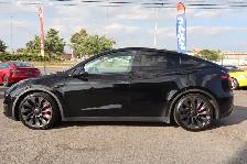 2023 Tesla Model Y - Photo 4
