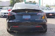 2023 Tesla Model Y - Photo 7