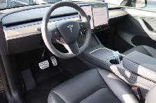 2023 Tesla Model Y - Photo 10