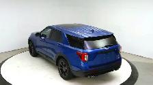 2022 Ford Explorer ST - Photo 11