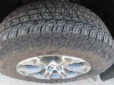 2024 GMC Sierra 1500 SLE 5.3L Ecotec3 V8 - Photo 17