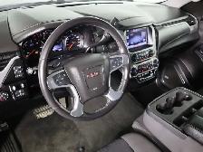 2015 GMC Yukon SLE | 3 ROW SEATING | BOSE AUDIO | 4X4 - Photo 18