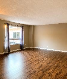 3 BD/1 BTH APT • SHANTY BAY, BARRIE • UTILITIES INC • SEPT 15 - Photo 5