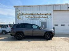 2023 Jeep Grand Cherokee L Limited AWD 6 Passenger | No Accident - Photo 4