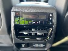 2023 Jeep Grand Cherokee L Limited AWD 6 Passenger | No Accident - Photo 14
