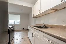 Three bedroom at Keele and Wilson - ID 2404 - Photo 3