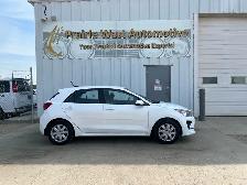 2021 Kia Rio5 S | Power Tailgate | Heated Seats - Photo 4