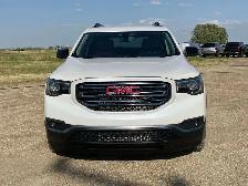 2017 GMC Acadia SLT/Heated Seats, Remote Start, Trailering Pkg - Photo 8