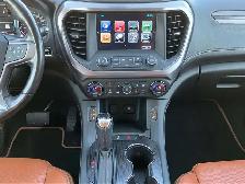 2017 GMC Acadia SLT/Heated Seats, Remote Start, Trailering Pkg - Photo 18