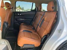 2017 GMC Acadia SLT/Heated Seats, Remote Start, Trailering Pkg - Photo 22
