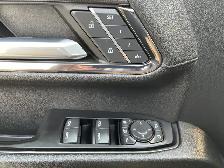2024 GMC Sierra 2500HD AT4 4WD DIESEL/ ACCIDENT-FREE/ 1 OWNER/ T - Photo 19