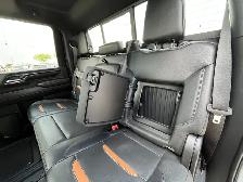 2024 GMC Sierra 2500HD AT4 4WD DIESEL/ ACCIDENT-FREE/ 1 OWNER/ T - Photo 24