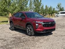 2025 Chevrolet Trax 1RS | FWD | Heated Steering - Photo 9