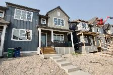 Airdrie 3 Bed 2.5 Bath Duplex For Rent Alberta