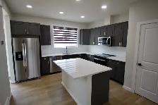 Airdrie 3 Bed 2.5 Bath Duplex For Rent Alberta - Photo 2