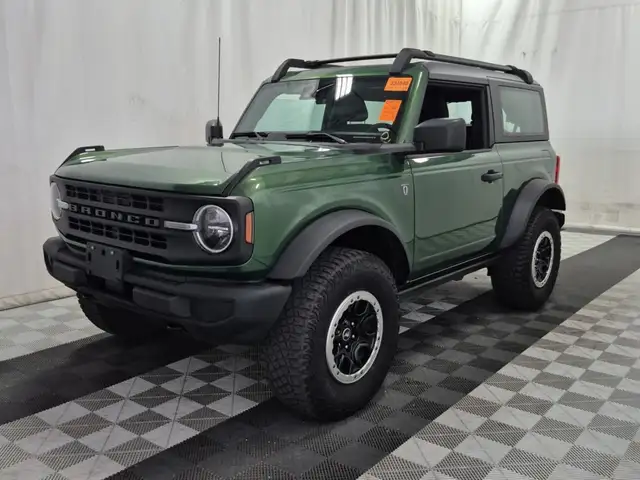 2022 Ford Bronco Base 4X4 2DR 101A