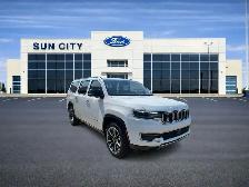 2023 Jeep Wagoneer L Series III 4X4 - Photo 7