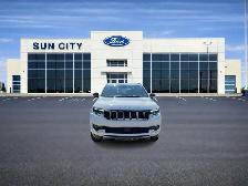 2023 Jeep Wagoneer L Series III 4X4 - Photo 8