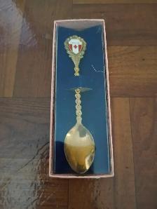 Canada Vintage Souvenir Spoon Collectible