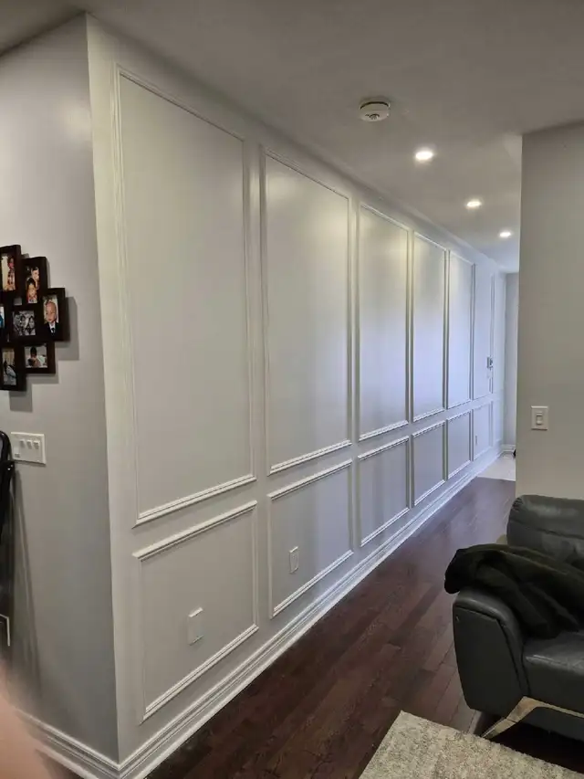 WAINSCOTING ROYAL