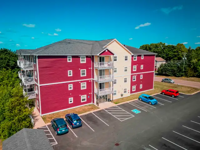 Shediac Apartment for Rent-MOVE-IN SPECIAL – ONE MONTH FREE
