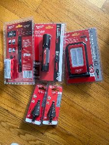 Brand New Dewalt Drills And Milwaukee Products For Sale!! - Photo 2