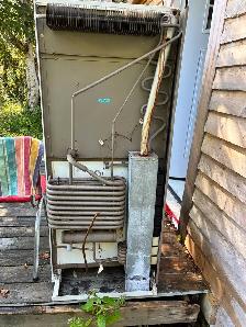 propane fridge - Photo 3