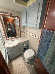 2008 Fleetwood Fiesta LX class A Motorhome - Photo 8