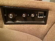 Used Massage Chair 4 Sale. Still working and in very good condit - Photo 3