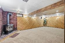 OH! 3bdrm 2bth Bungalow situated on a 75'x100' subdivadable lot! - Photo 7