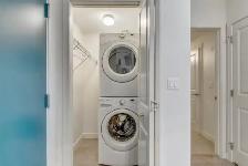 1 Bed 1 Bath Unit in Calgary, AB - Photo 8