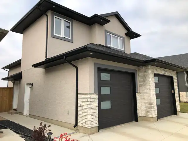 Basement suite 2 Beds 1 Bath in Rosewood