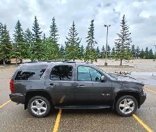 2010 Chevy Tahoe - Photo 2