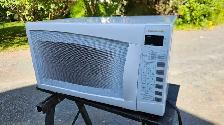Panasonic 1200W Microwave