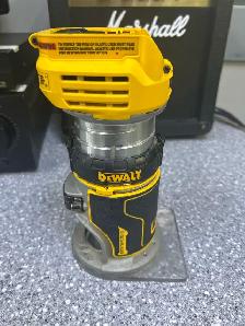Dewalt DCW600 20V Compact Router Tool Only